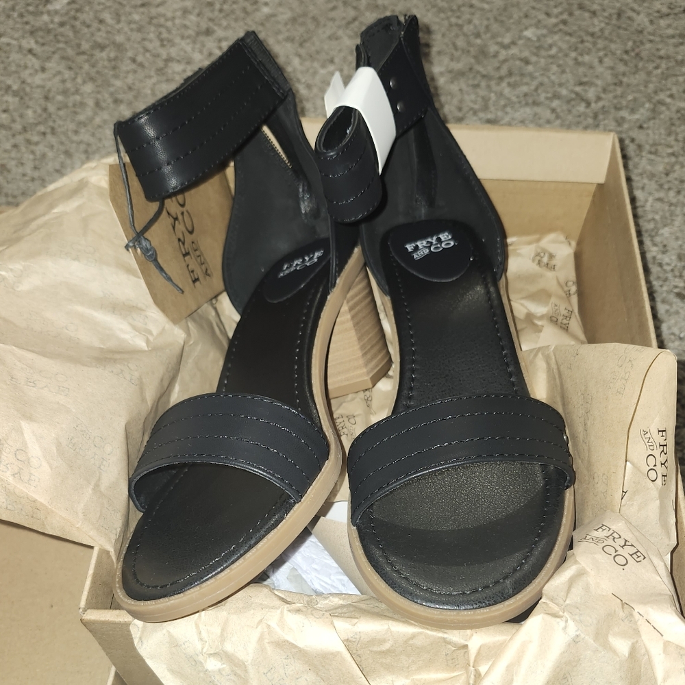 NEW Frye And Co Women's SANDAL 8.5